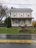 366 Main St in Blandon, PA - Building Photo