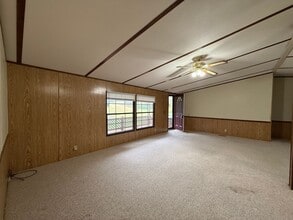 7460 Lonesome Pine Trail in Greeneville, TN - Building Photo - Building Photo