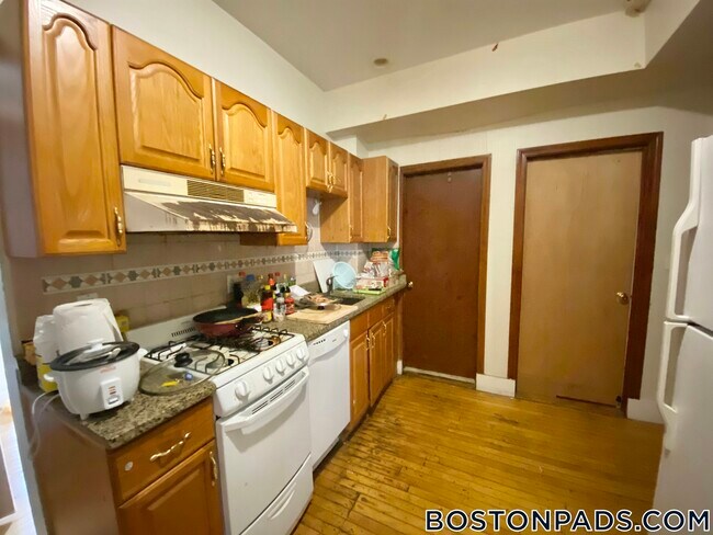 59 Linden St
