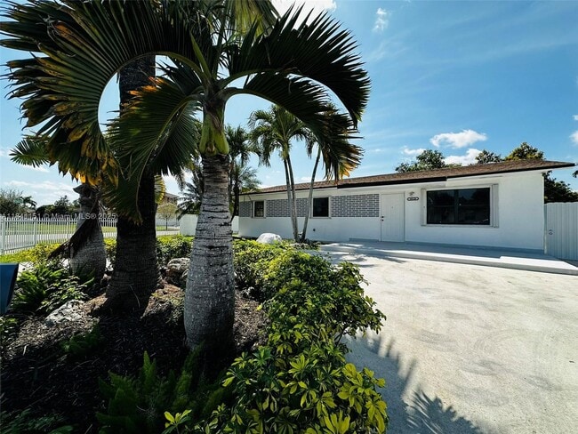 30120 SW 152nd Ave in Homestead, FL - Building Photo - Building Photo