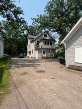 812 6th Ave S in St. Cloud, MN - Building Photo - Building Photo