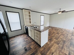 9477 Lansdowne Rd in Baton Rouge, LA - Building Photo - Building Photo