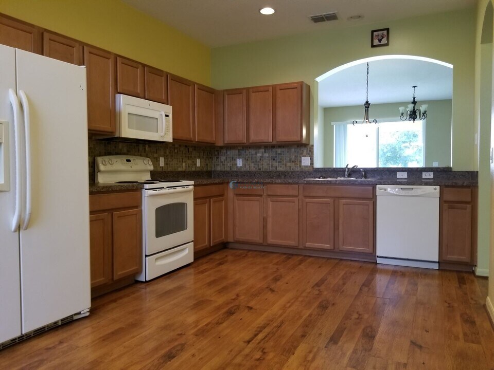 3856 Enchantment Ln in St. Cloud, FL - Building Photo