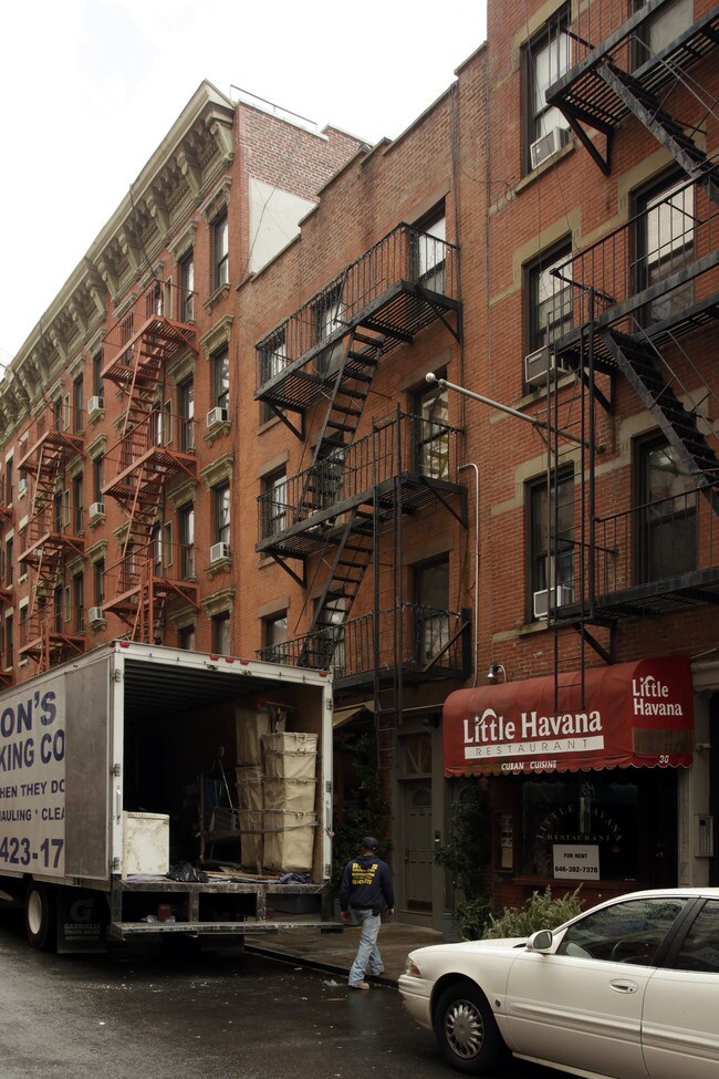 28 Cornelia St