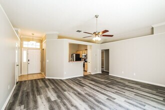 7686 Fawn Lake Dr S in Jacksonville, FL - Building Photo - Building Photo