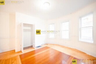 82 Fisher Ave in Boston, MA - Building Photo - Building Photo