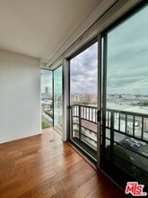 629 Traction Ave in Los Angeles, CA - Building Photo - Building Photo