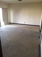 3324 Stephanie Dr in Dickinson, ND - Building Photo - Building Photo