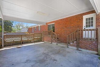 2205 Gornto Rd in Valdosta, GA - Building Photo - Building Photo