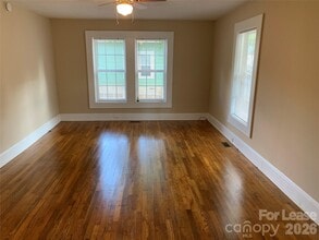 208 Parker Ave in Mooresville, NC - Building Photo - Building Photo