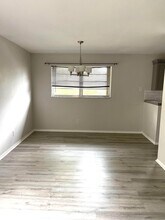 24 Lake Vista Trail-Unit -207 in Port St. Lucie, FL - Building Photo - Building Photo