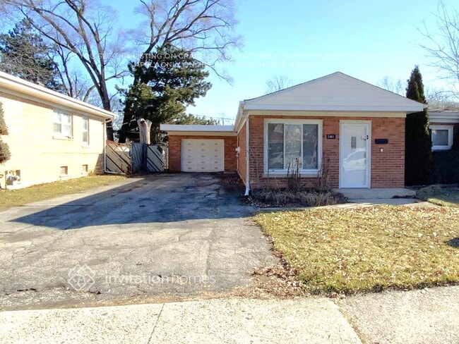 property at 1441 Heidorn Ave