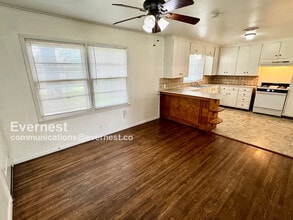 208 S 74th E Ave in Tulsa, OK - Building Photo - Building Photo