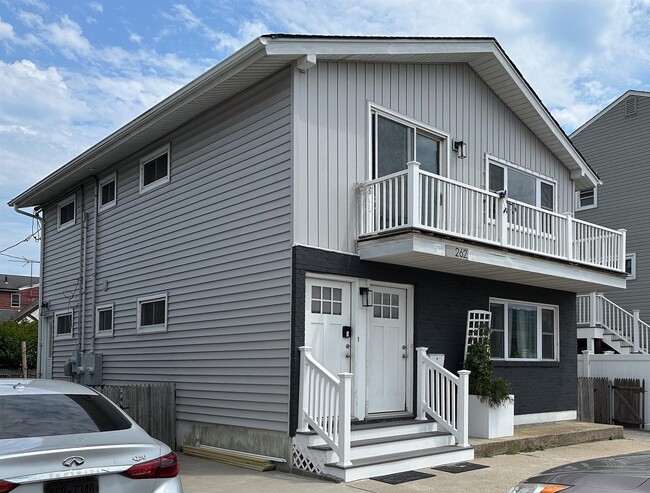 262 Long Beach Blvd in Long Beach, NY - Building Photo - Building Photo
