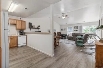 16509 Hoyt in St. Robert, MO - Building Photo - Building Photo