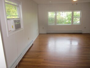 49 Sunset Dr in Greenland, NH - Building Photo - Building Photo