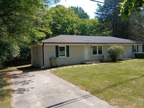 121 Glenn Springs Rd in Lawrenceburg, TN - Building Photo - Building Photo