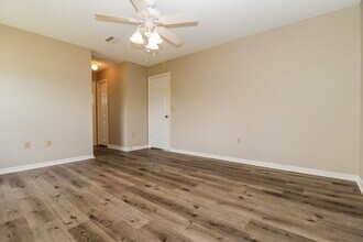 3352 Bluestone Ave in Spring Hill, FL - Building Photo - Building Photo