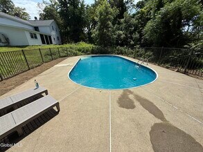 2147 Rowley Rd in Ballston Spa, NY - Building Photo - Building Photo