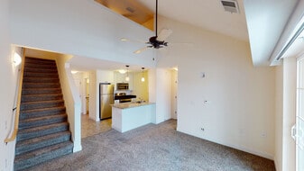 Delafield Woods Apartments in Delafield, WI - Building Photo