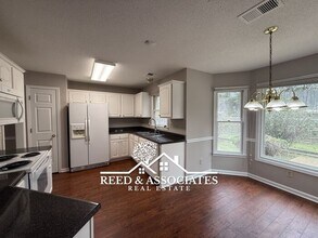 9371 Helmsley Dr in Cordova, TN - Building Photo - Building Photo