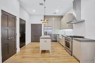 45 White St, Unit 3C in New York, NY - Building Photo