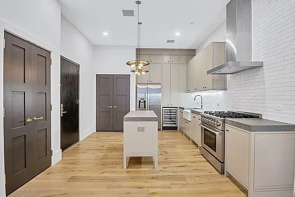 property at 45 White St