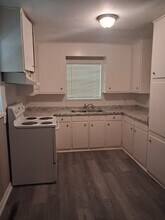 3016 Charleston Dr in Jackson, MS - Building Photo - Building Photo