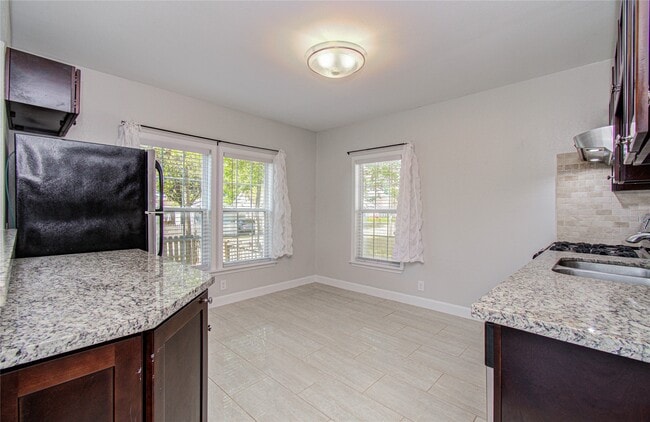 property at 1519 W 12th St