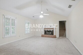 205 Oak Shores Dr in Mcdonough, GA - Building Photo - Building Photo