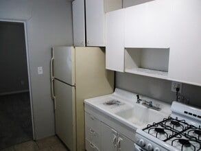 500 N Lee St in Bloomington, IL - Building Photo - Building Photo