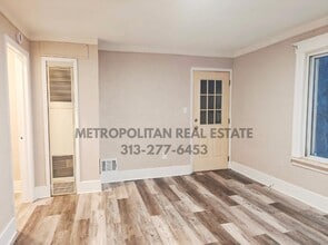 4476 Monroe St in Ecorse, MI - Building Photo - Building Photo