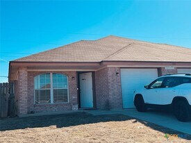 4106 Alan Kent Dr in Killeen, TX - Building Photo
