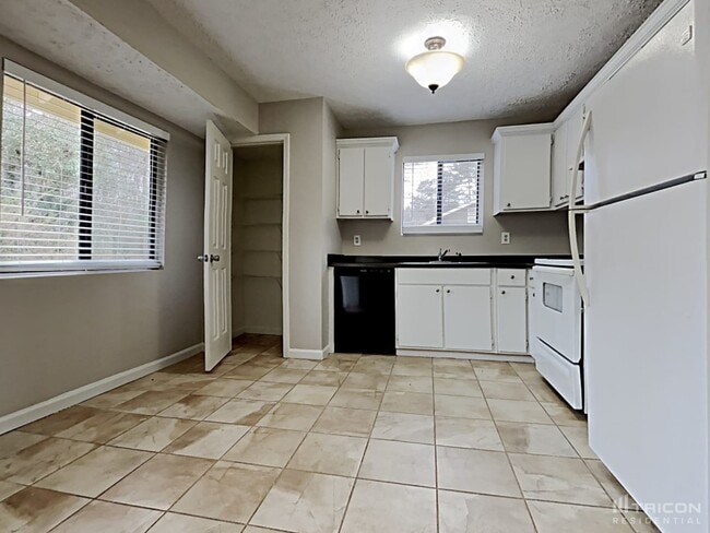 3011 Eastland Way in Snellville, GA - Building Photo - Building Photo