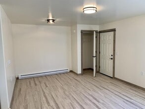 2201 11th Ave in Helena, MT - Building Photo - Building Photo