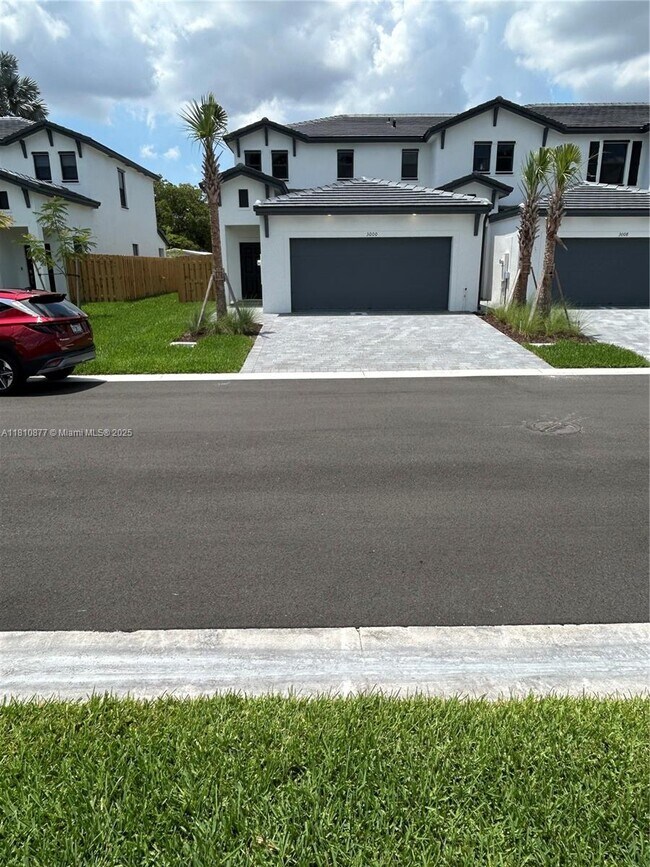 property at 3000 Park Pl