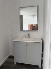 1501 NW 90th Way in Pembroke Pines, FL - Foto de edificio - Building Photo