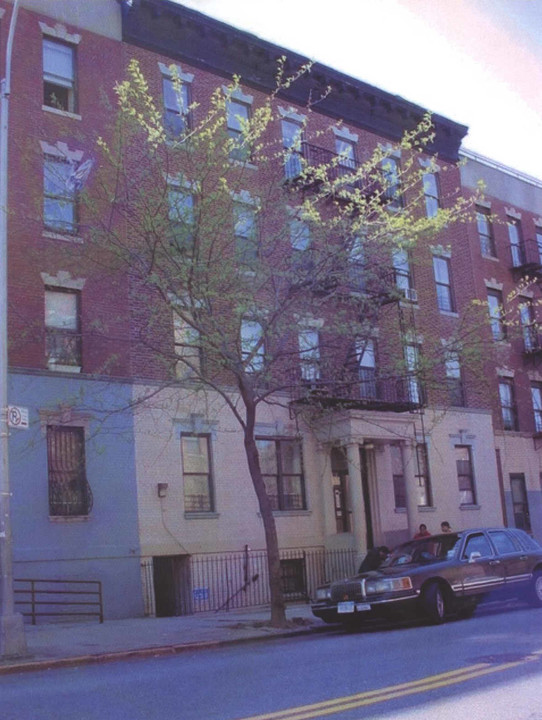 5313-5317 6th Ave in Brooklyn, NY - Building Photo