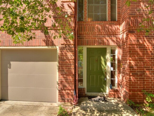 5921 Taylor Draper Cove in Austin, TX - Building Photo - Building Photo