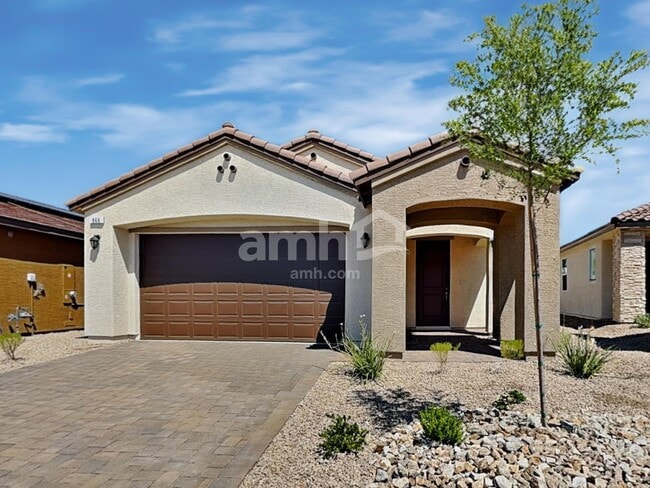 property at 866 English Primrose St