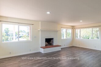 1205 La Cresta Blvd in El Cajon, CA - Building Photo - Building Photo