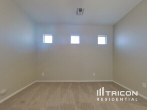 1937 N 78th Ave in Phoenix, AZ - Building Photo - Building Photo