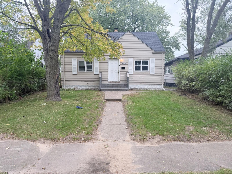 3579 Lincoln St in Gary, IN - Building Photo