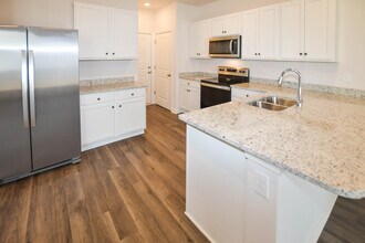 130 Maple Spring Trl in Madison, AL - Building Photo - Building Photo