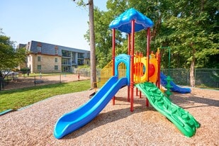 2203 Melson Rd in Wilmington, DE - Building Photo