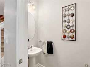 15851 Portofino Springs Blvd in Ft. Myers, FL - Building Photo - Building Photo