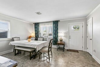 8844 Fulton St in Metairie, LA - Building Photo - Building Photo