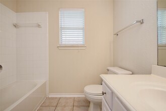 5715 Afton Ridge Ln in Houston, TX - Building Photo - Building Photo