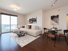 285 Centennial Olympic Park Dr NW, Unit 1102 in Atlanta, GA - Building Photo