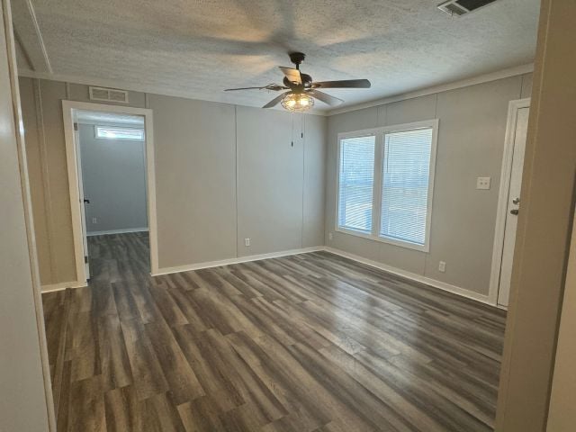 9709 Polak Dr in Tampa, FL - Building Photo - Building Photo